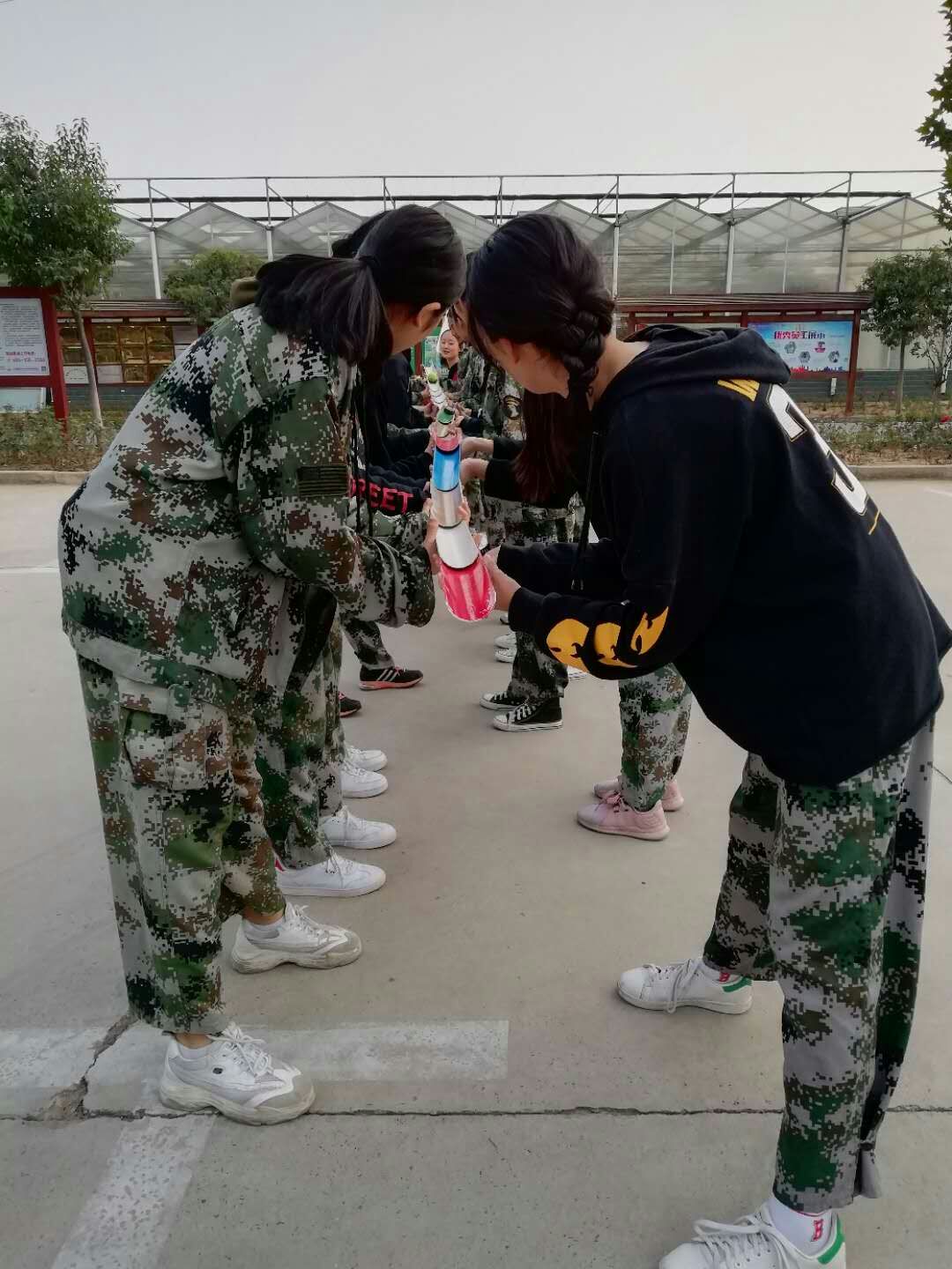4齐心协力.jpg