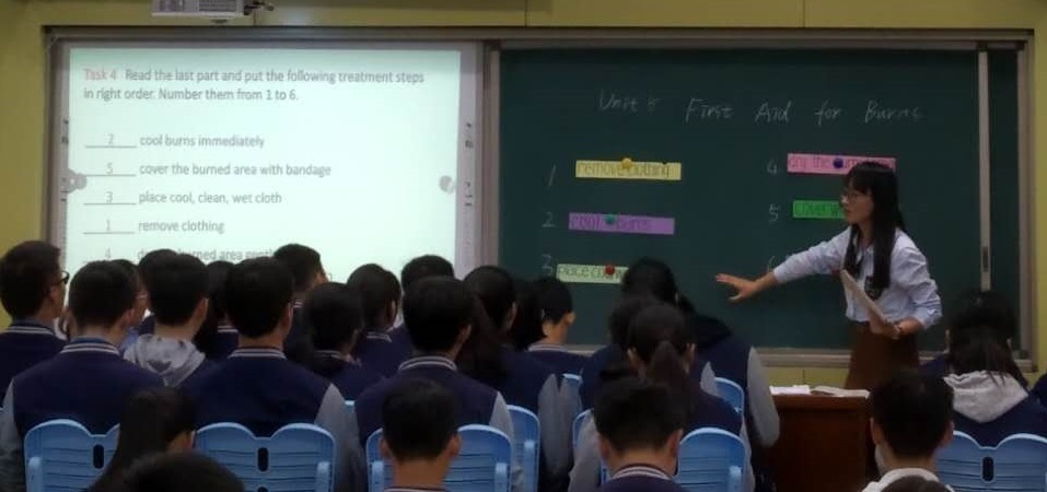 王青青老师做阅读课2.jpg