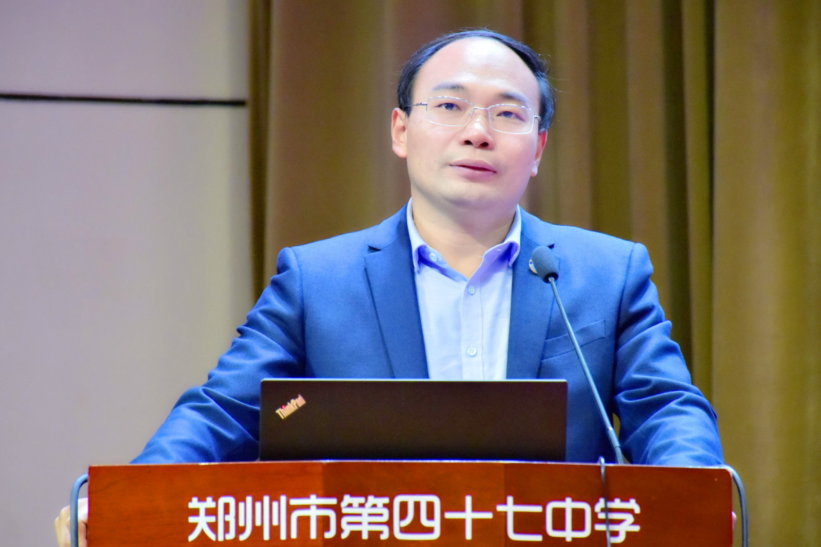 栗红涛副校长发言1.jpg